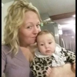 Meet your Posher, Lori